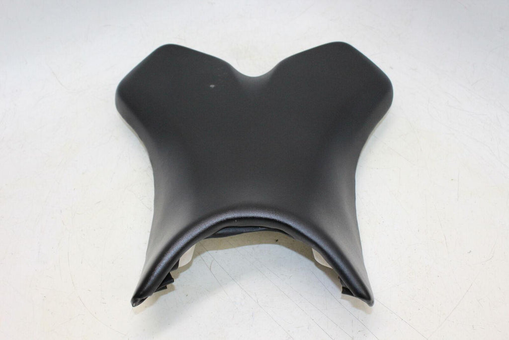 2006 Yamaha Yzf R1 Front Drivers Seat Pad Saddle Pillion