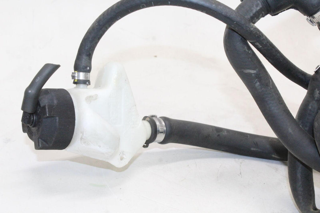 2002 Aprilia Scarabeo 150 Thermostat W/ Coolant Tank Reservoir Oem