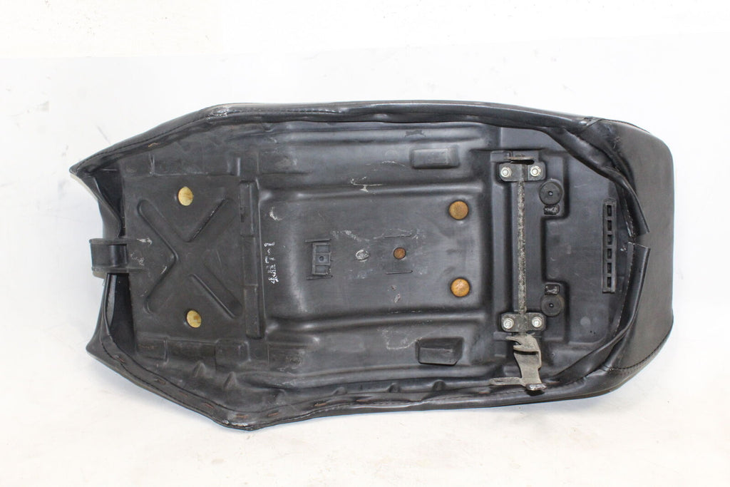 82-83 Yamaha Xj650 Maxim Front Drivers Seat Pad Saddle Pillion Oem