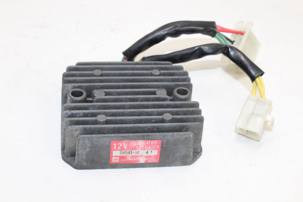 1984-85 Honda V65 Sabre Vf1100S Rectifier Voltage Regulator Oem