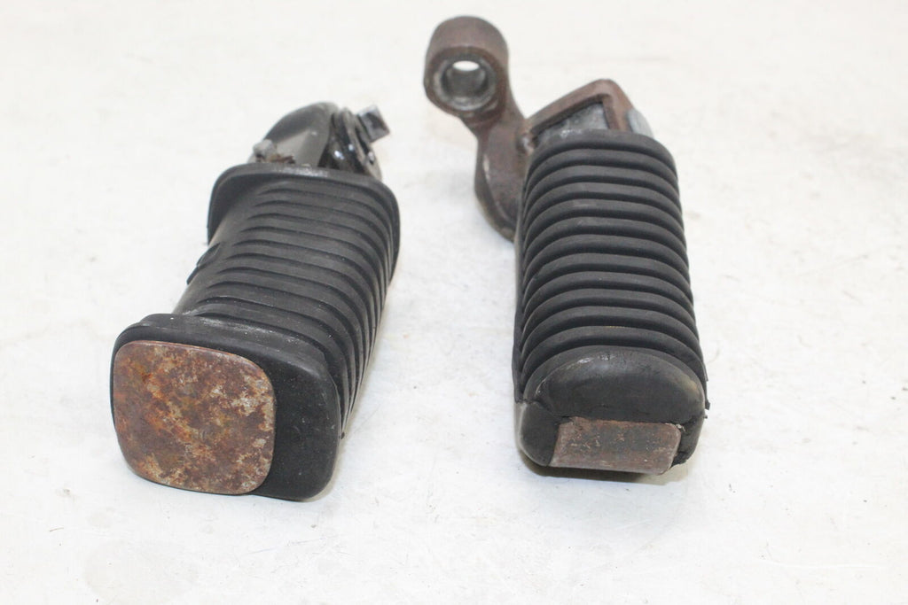 1976 Yamaha Xs750 Right Foot Rests Pegs Steps Set Pair Oem