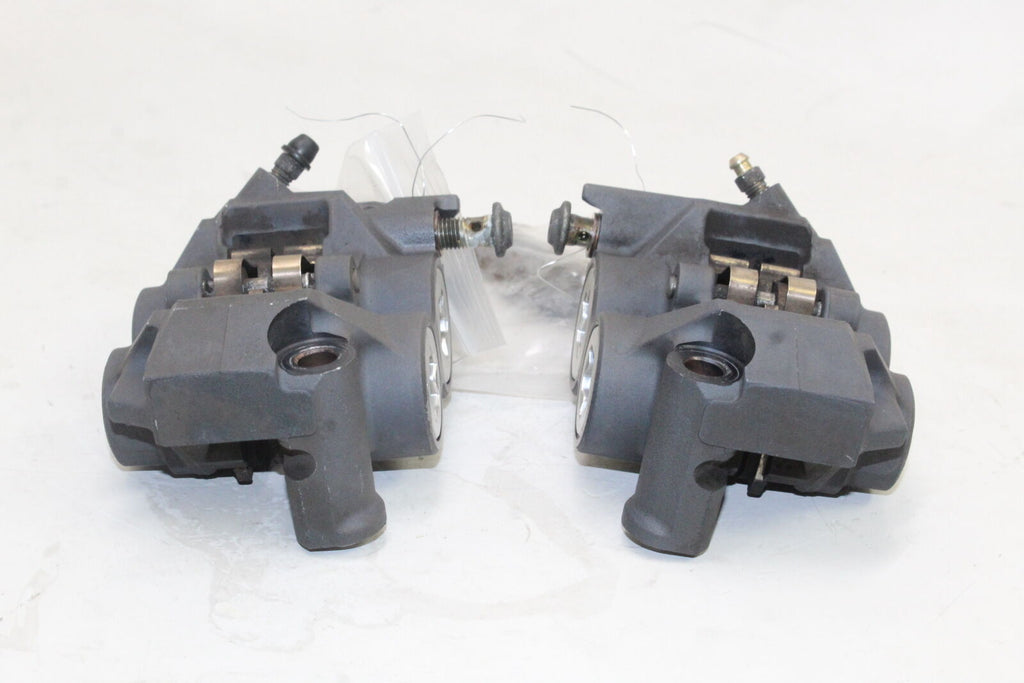 2003-05 Yamaha Yzf R6 Right Left Front Brake Caliper Set Pair Calipers Oem