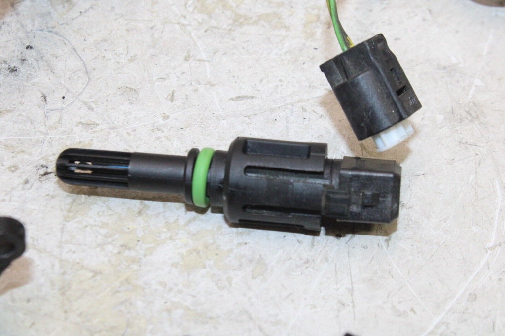 2005 Bmw K1200S Abs Oem Air Valve Solenoid Top Engine Switch Misc Sensors Valves