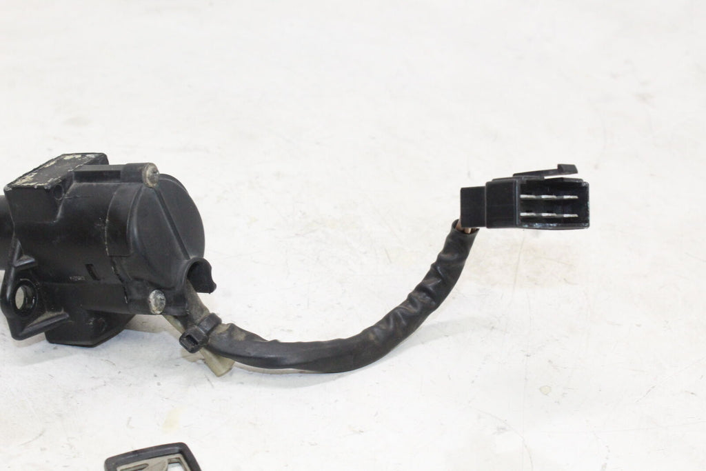 1986 Honda V65 Magna Vf1100C Ignition Lock W Key Oem