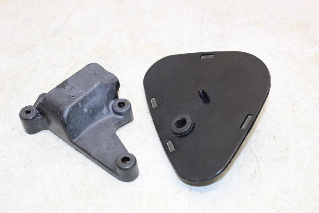 2004 Yamaha Yzf R1 Engine Motor Inner Fairing Cover 5Vy-2117N