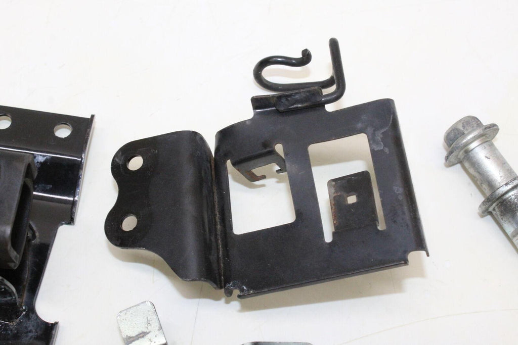 2014 Kawasaki Ninja 300 Ex300B Abs Engine Mounts Brackets Mis. 31059-0061 Oem