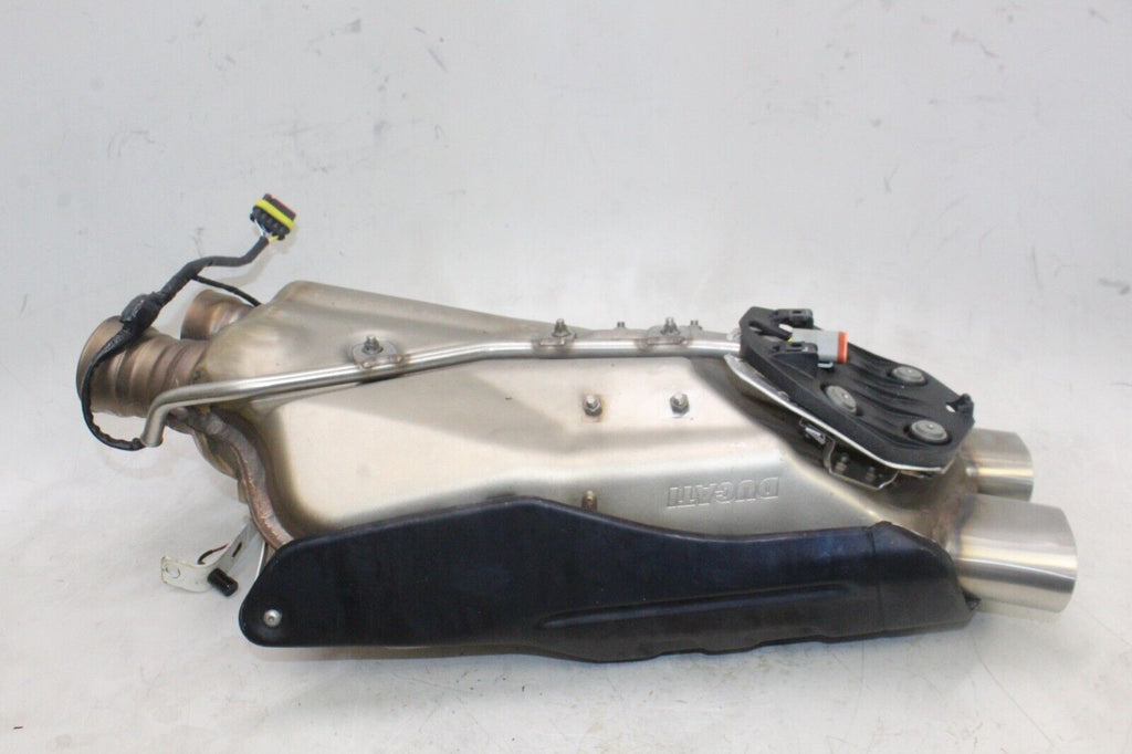 2004 Ducati 749 Oem Exhaust Pipe Muffler Slip On Can Silencer