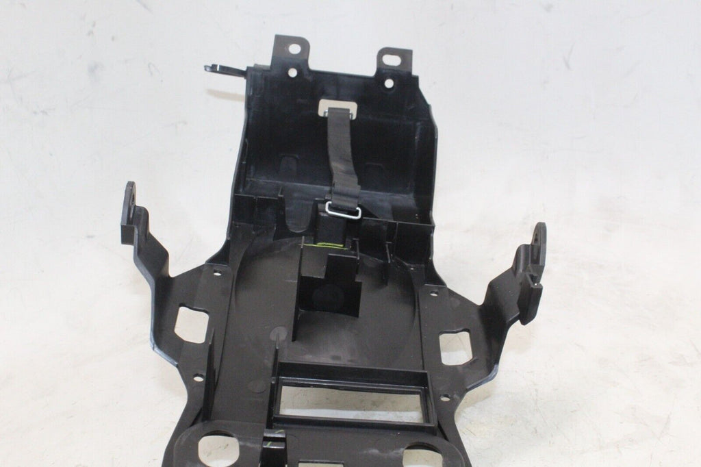 2023 Yamaha Yzf R3 Oem Rear Back Tail Undertail Battery Tray Plastic
