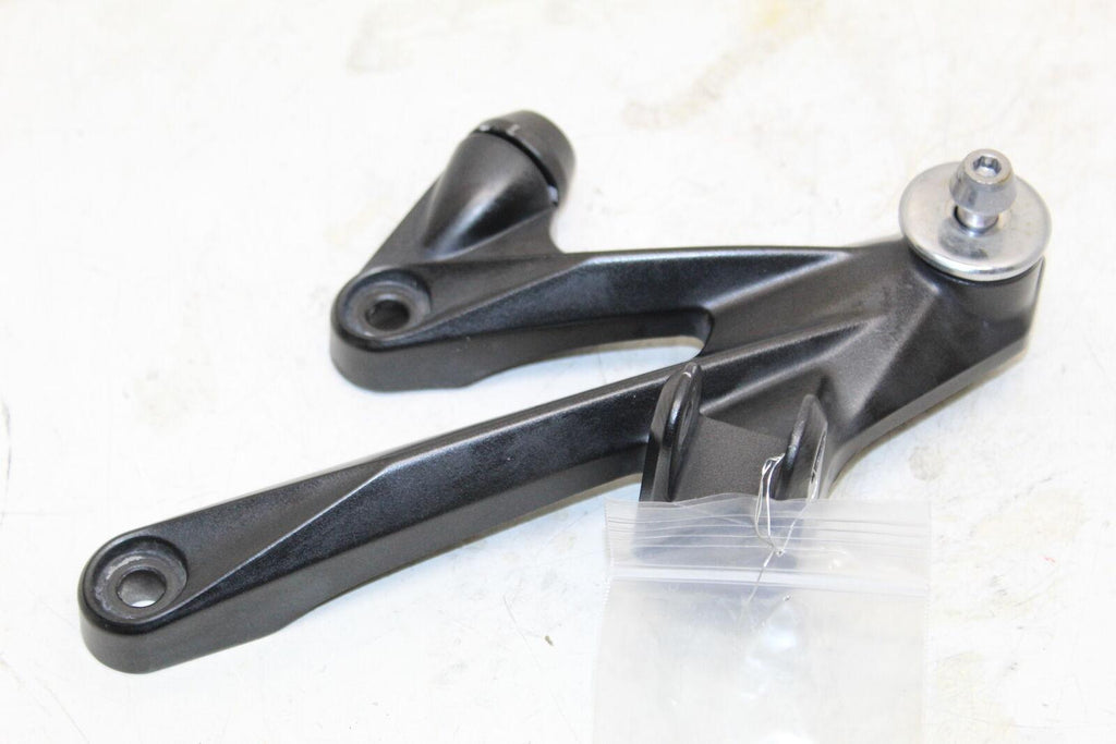 2010 Kawasaki Ninja Zx14 Zx1400C Left Rear Back Passenger Peg