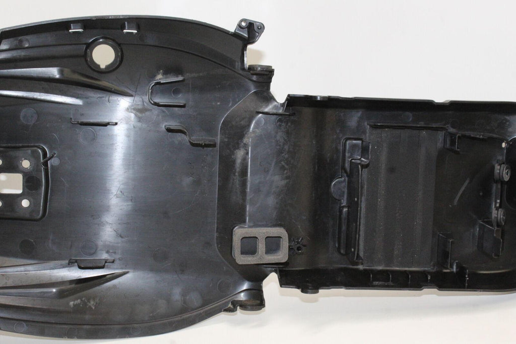 2019-21 Kawasaki Ninja Zx6R Zx636 Rear Tail Undertail Battery Tray Plastic Oem