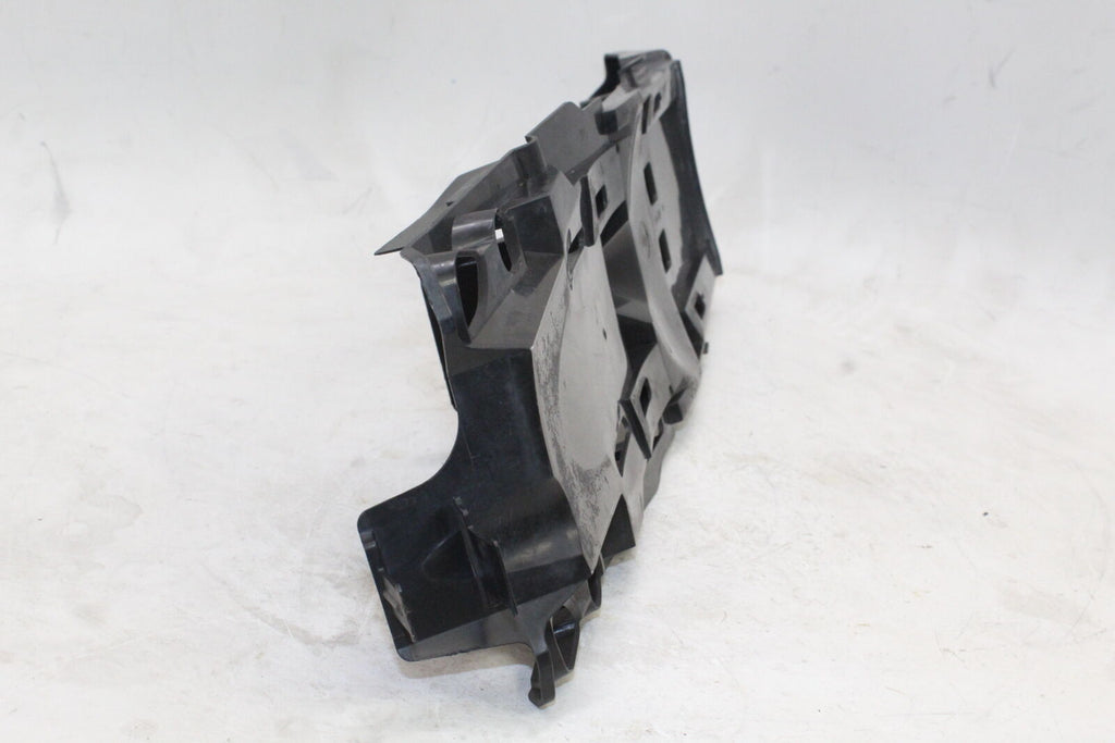2006-07 Suzuki Gsxr600 750 Rear Tail Undertail Battery Tray Plastic 63111-01H00