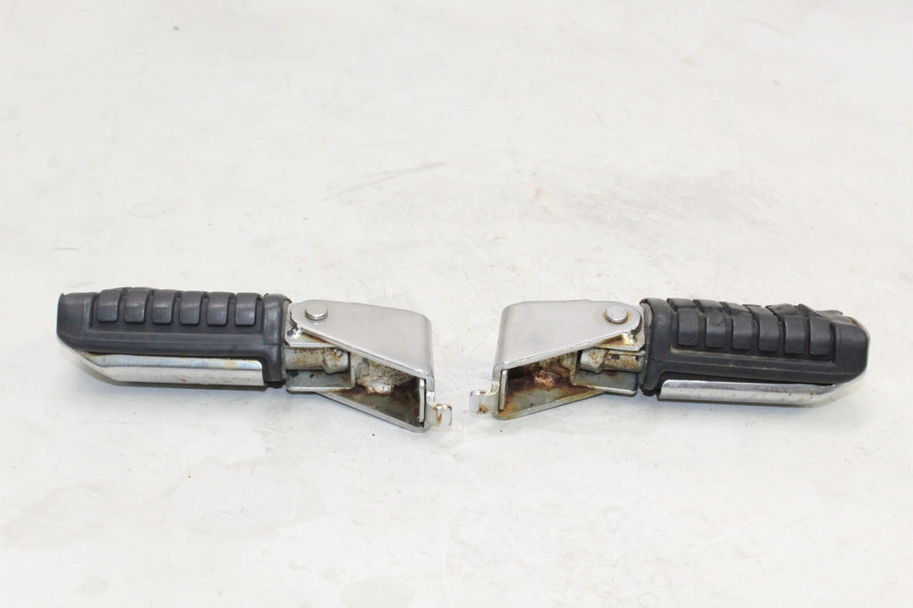 1984 Honda Goldwing 1200 Gl1200 Rear Passenger Left Right Foot Pegs Set Pair Oem