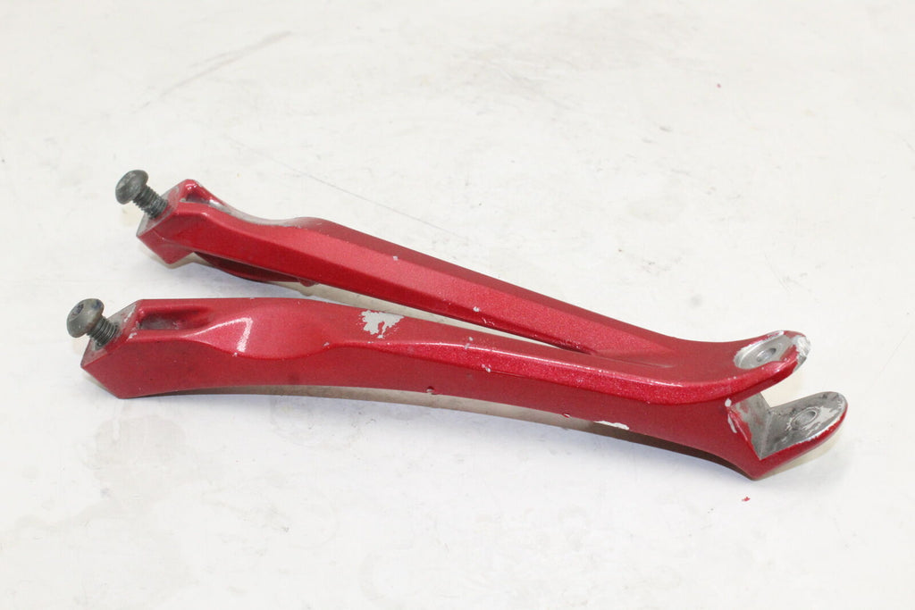 2004-06 Yamaha Yzf R1 Right Rear Back Passenger Peg 5Vy-2742L-00-00