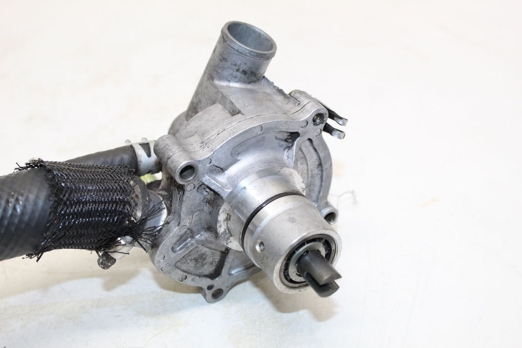 2003 01 02 03 Suzuki Gsxr750 Engine Water Pump