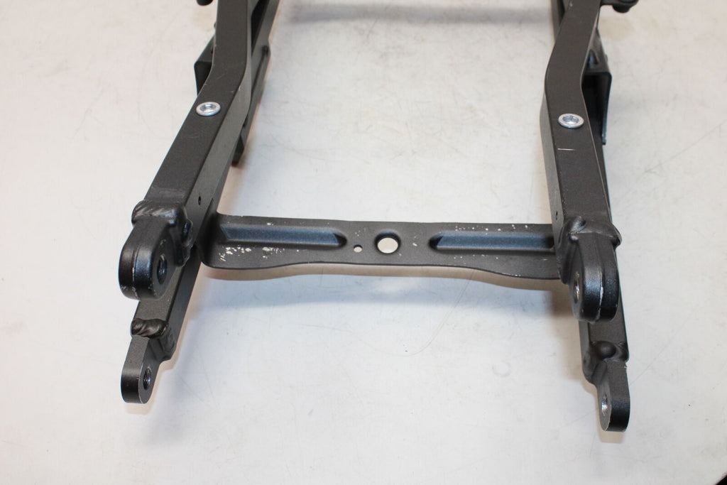 2005 Kawasaki Ninja Zx10R Zx1000C Rear Subframe Back Sub Frame