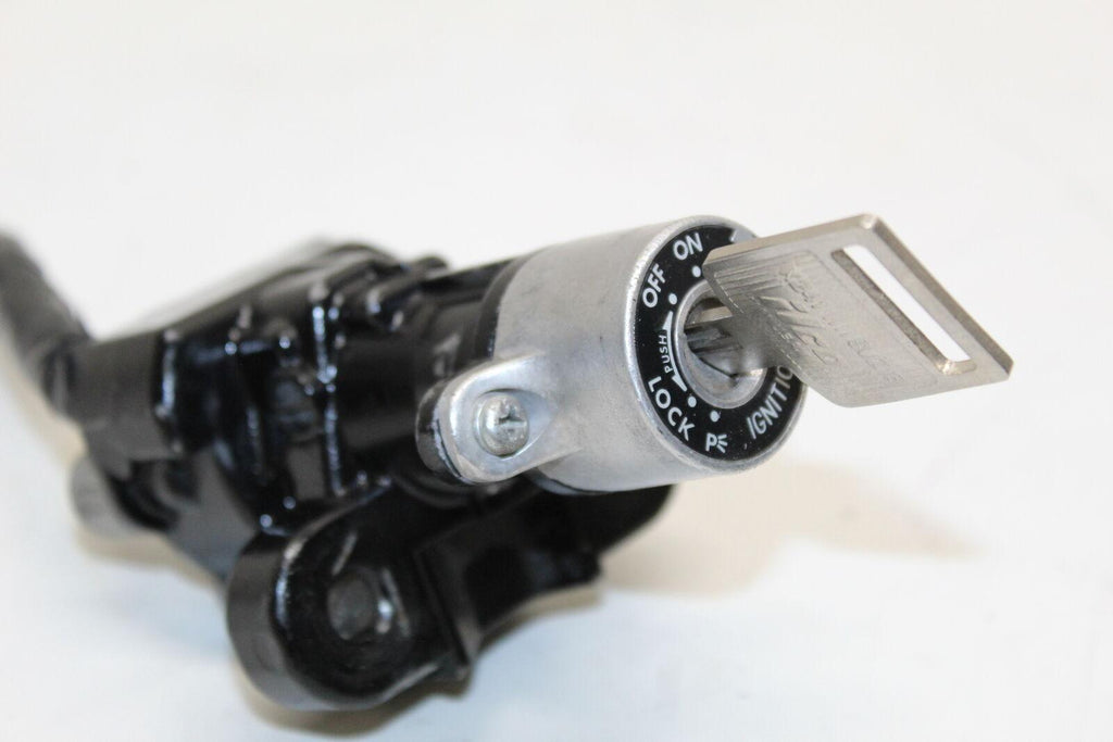 2004 Suzuki Gsxr600 Ignition Lock With Key