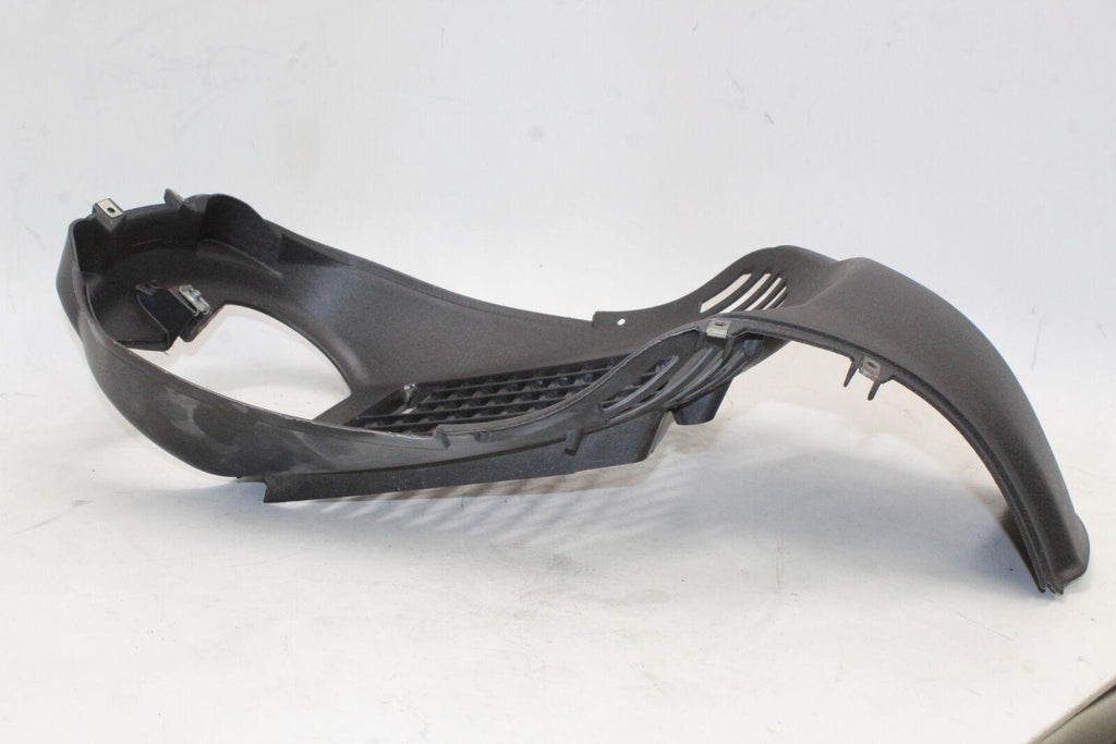 2007 Piaggio Bv 250 Front Lower Grille Center Cowl Cover Oem