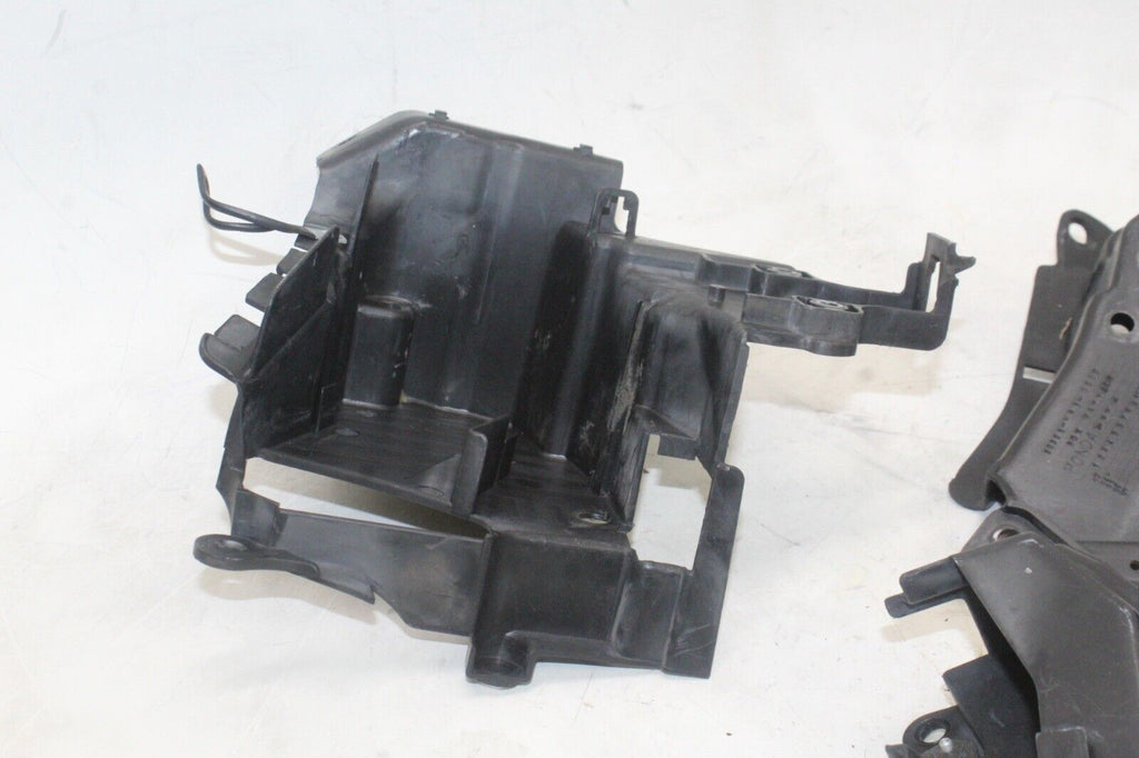 2004 Honda Shadow Vlx Vt600Cd Oem Battery Tray Box Holder