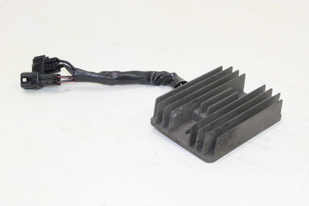 2013 09-15 Suzuki Sfv650 Rectifier Voltage Regulator Oem