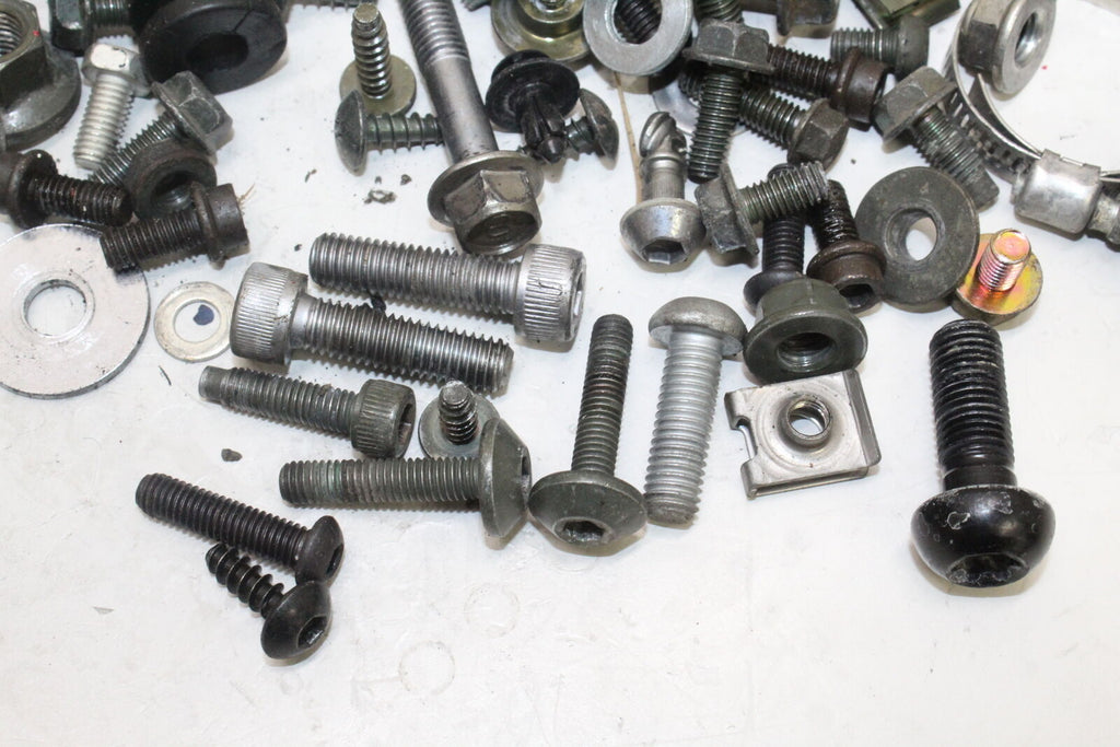 2004-06 Yamaha Yzf R1 Engine Misc. Bolts Hardware Motor Screws Oem