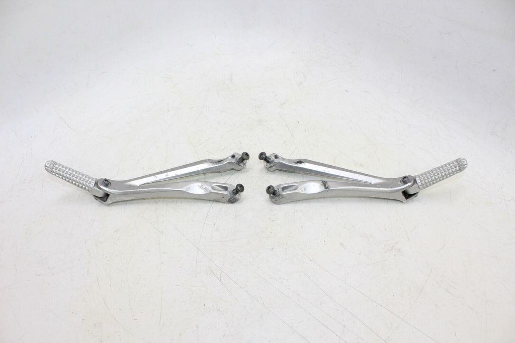 2006 Yamaha Yzf R1 Rear Back Passenger Peg Set Pair