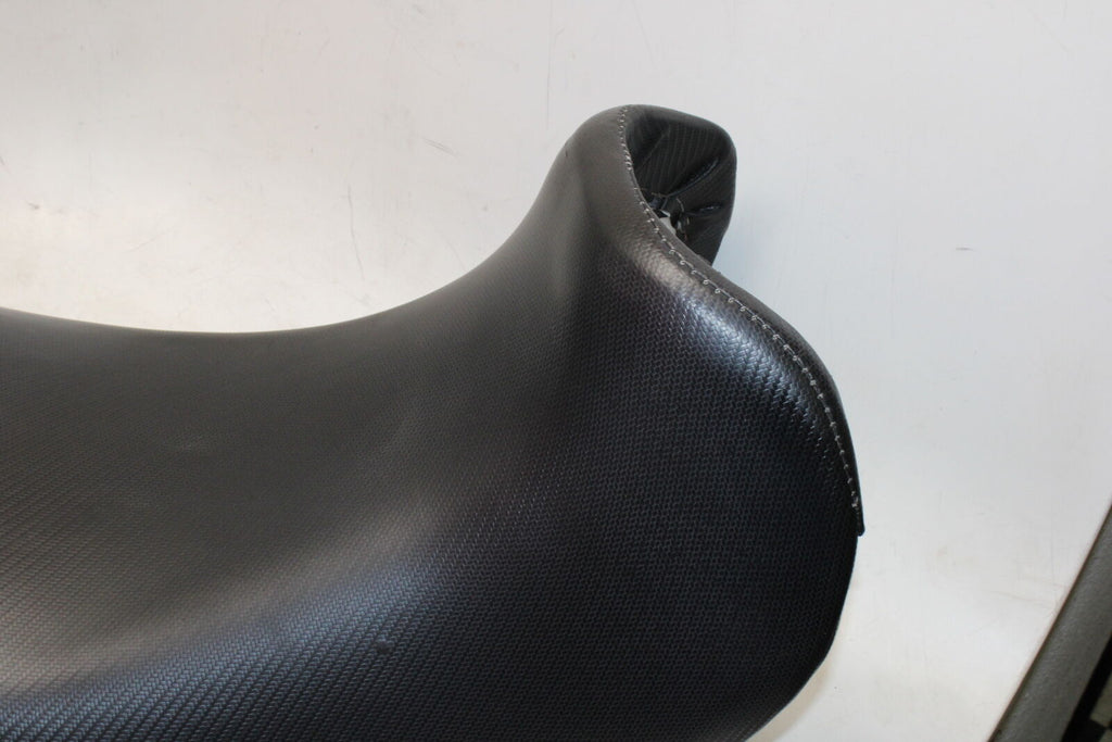 2000 Suzuki Katana 750 Gsx750F Front Drivers Seat Pad Saddle Pillion