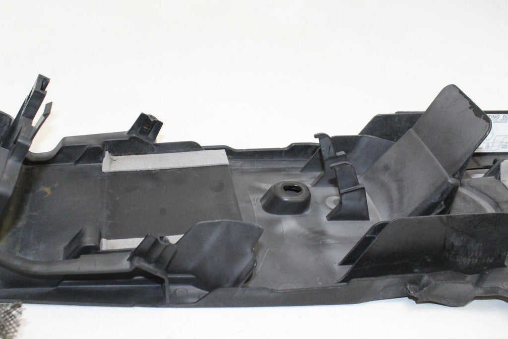 2008-09 Suzuki Gsxr600 Rear Back Tail Undertail Battery Tray Plastic 47414-37H00