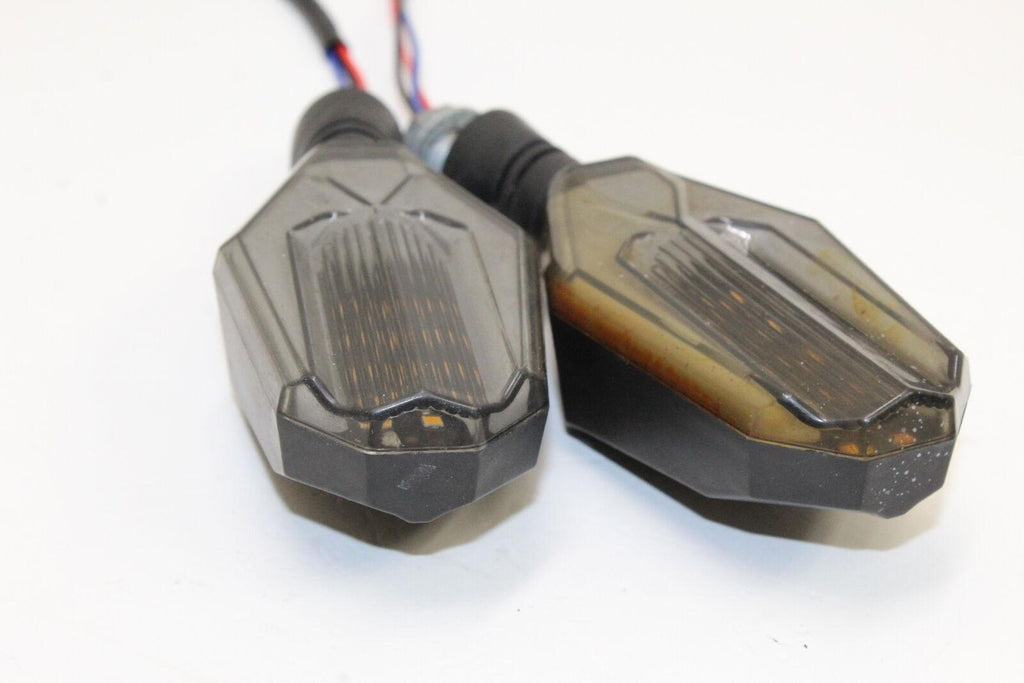 2004 Yamaha Fz1 Rear Left Right Turn Signals Light Indicators