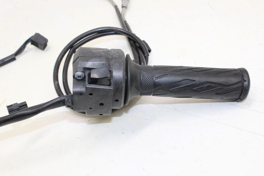 2013 09-15 Suzuki Sfv650 Right Throttle W Cable Handle Kill Off Start Switch Oem