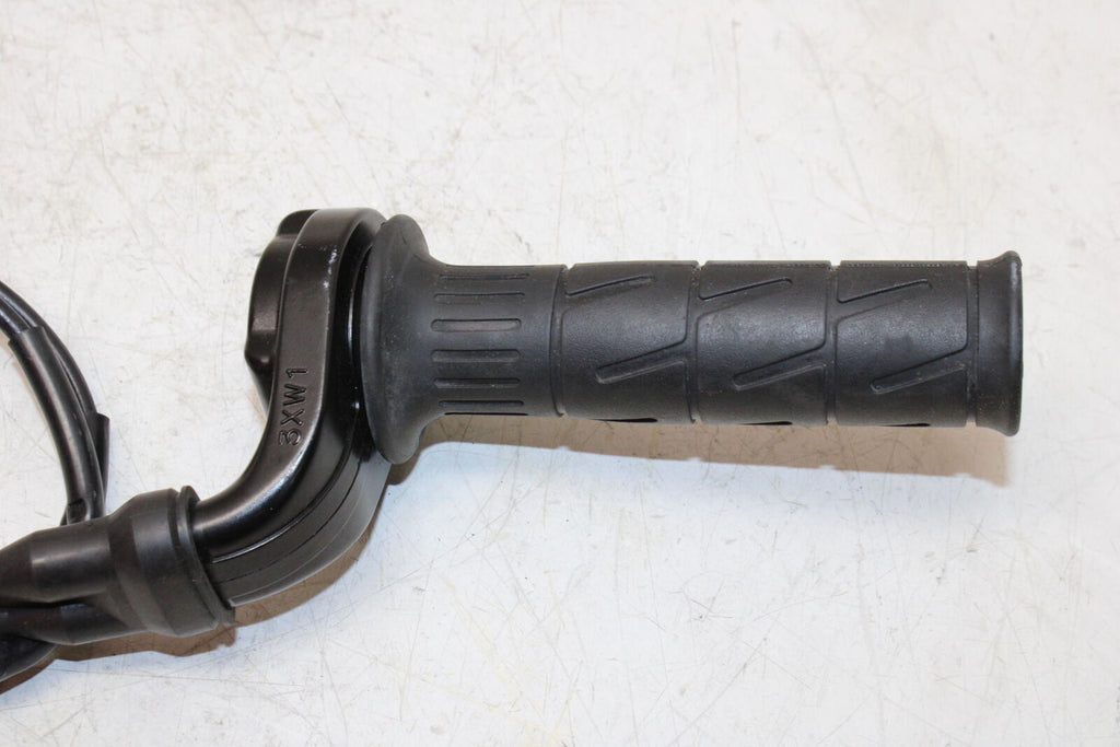 2005 Kawasaki Ninja Zx10R Zx1000C Right Throttle Grip