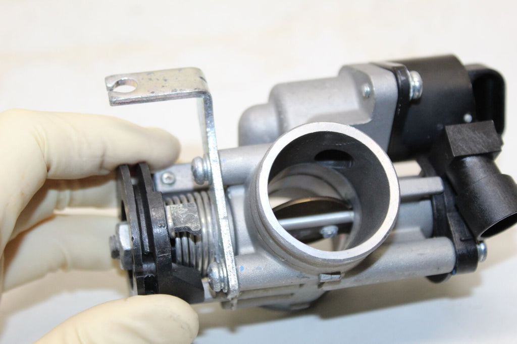 2018 Benelli Tnt 135 Main Fuel Injectors / Throttle Body