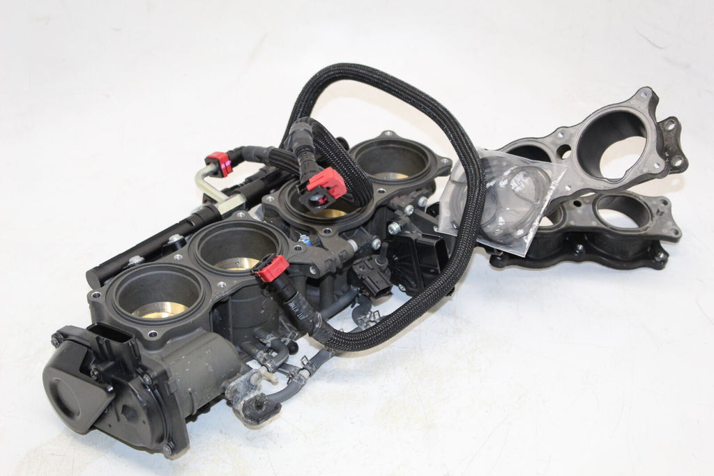 2016 Kawasaki Ninja H2 Main Fuel Injectors / Throttle Bodies
