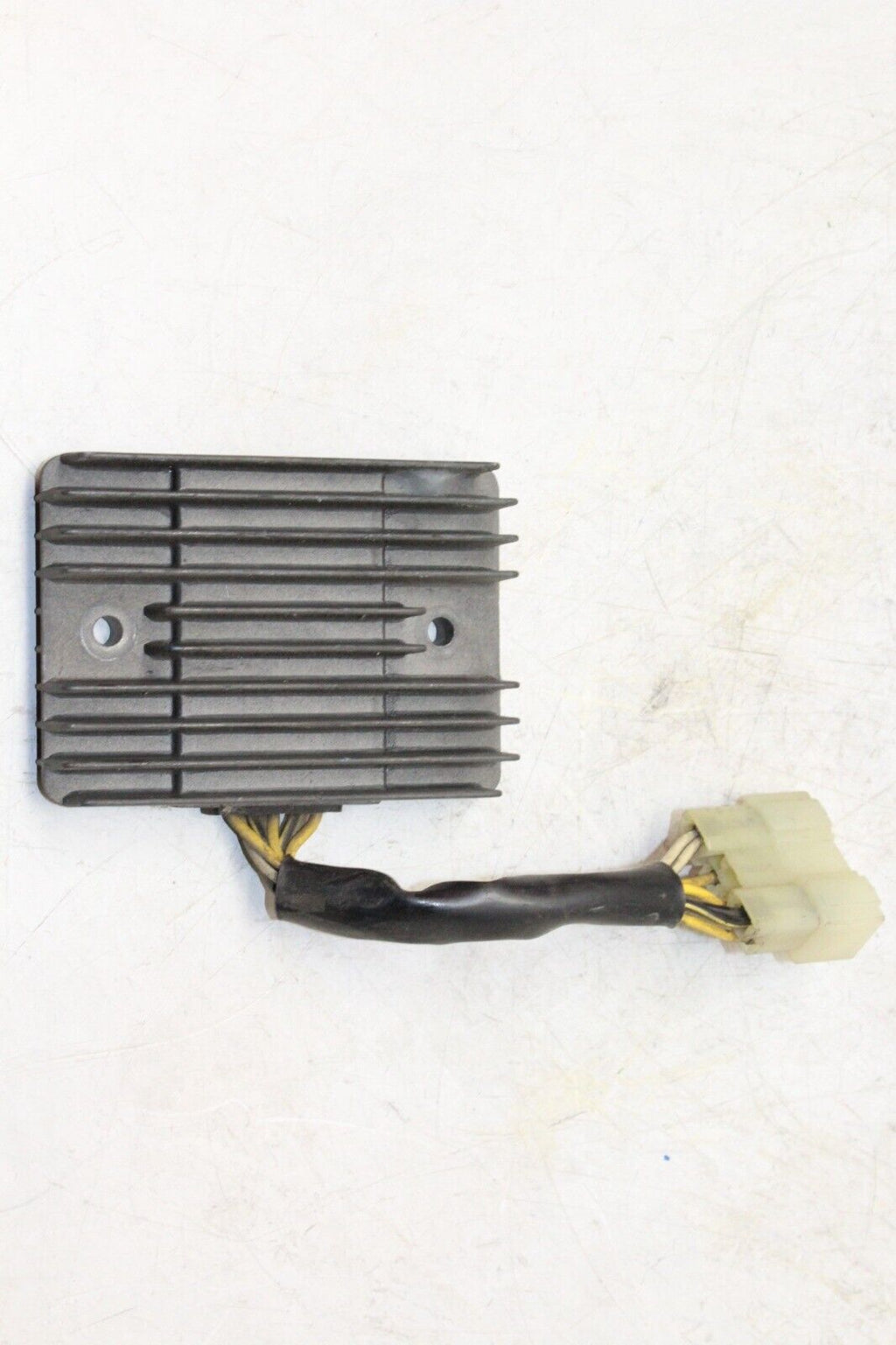 98-99 Kawasaki Ninja Zx9R Zx900C Oem Rectifier Voltage Regulator