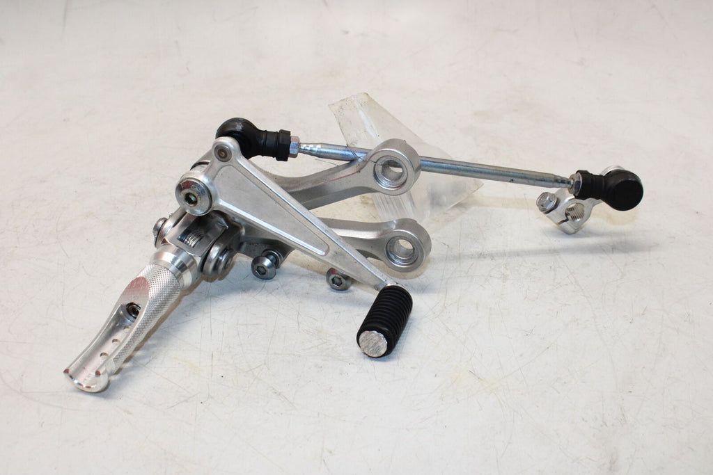 2005 Kawasaki Ninja Zx10R Zx1000C Right Left Rearsets Rear Set Driver Foot Pegs