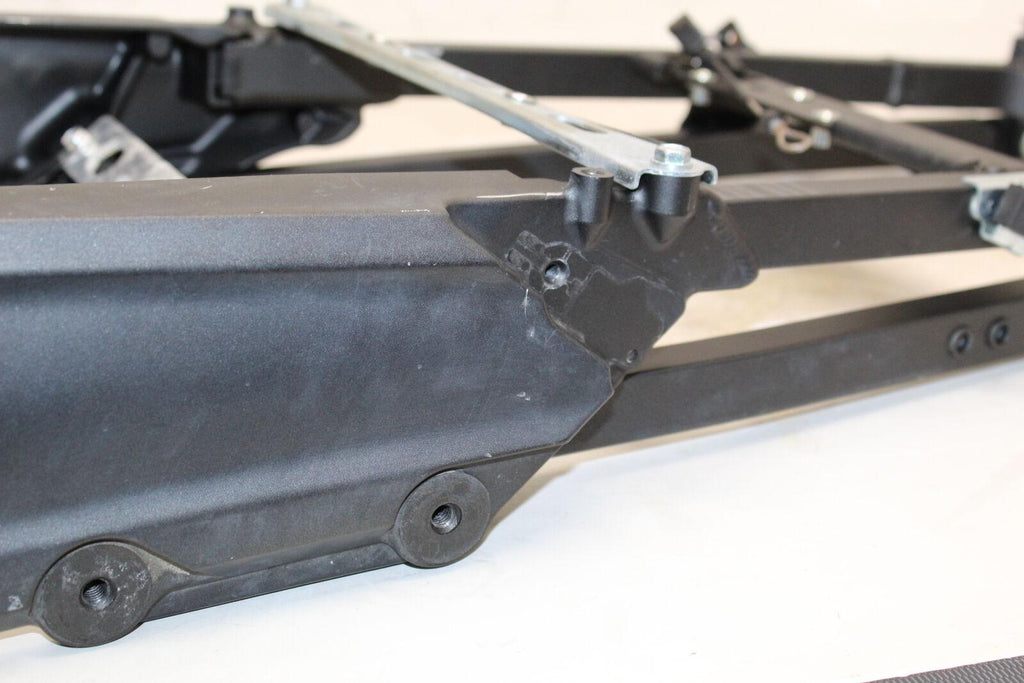 2010 Kawasaki Ninja Zx14 Zx1400C Rear Subframe Back Sub Frame