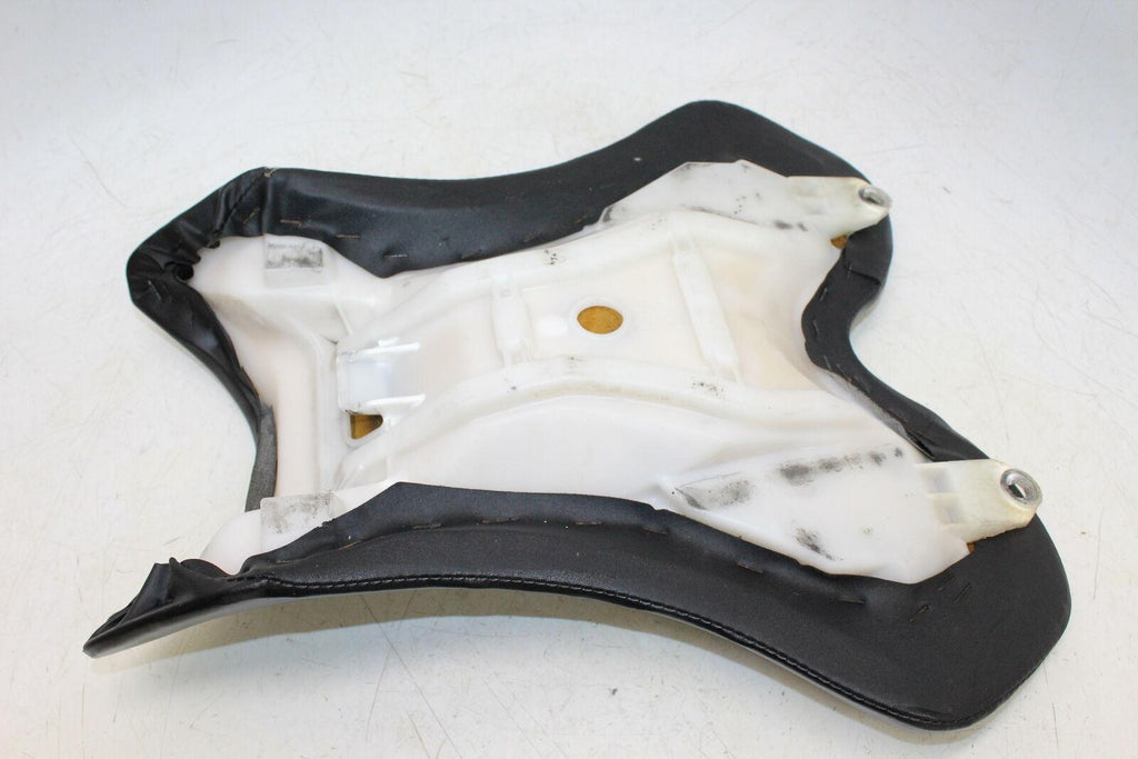 2006 Yamaha Yzf R1 Front Drivers Seat Pad Saddle Pillion