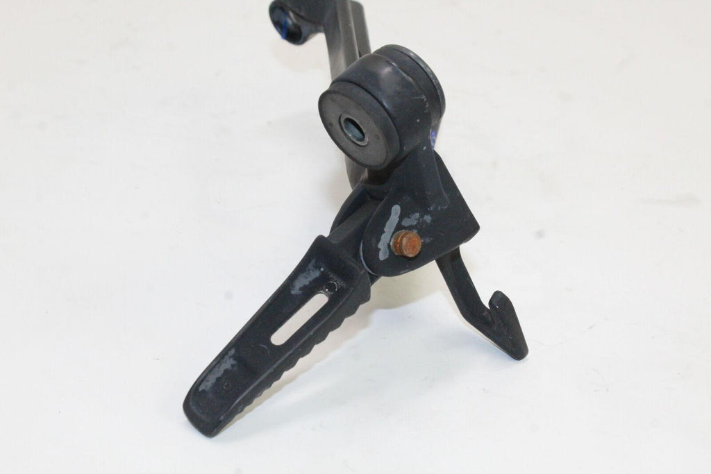 2005-06 Suzuki Gsxr1000 Right Rear Back Passenger Peg 43600-41G00 Oem