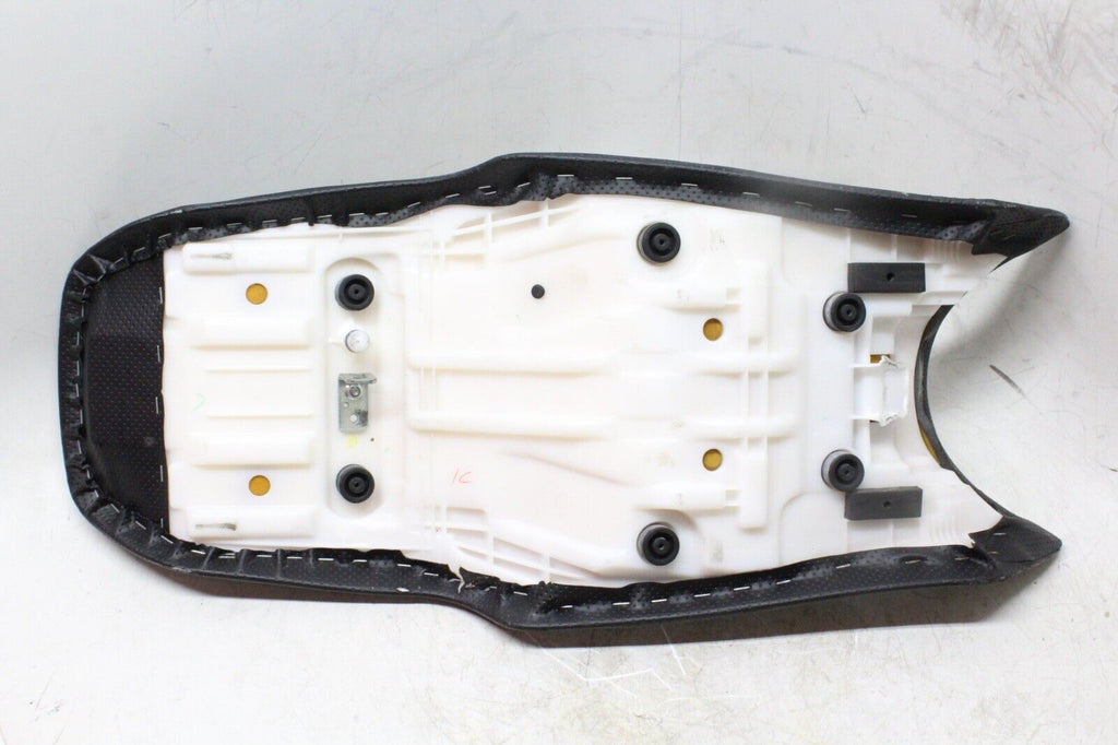 2008 Yamaha Fz6 Oem Seat