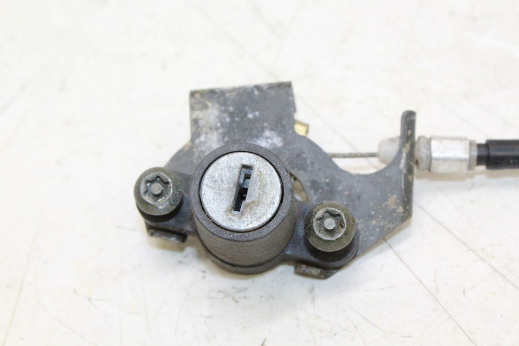 2003 Yamaha Yzf R1 Rear Passenger Seat Latch Lock Assembly