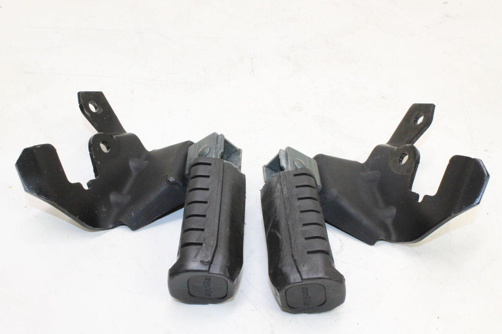 2001-06 Aprilia Scarabeo 50 2T Foot Rests Pegs Steps Set Pair Oem