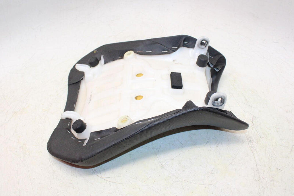 2011 Suzuki Gsxr750 Front Drivers Seat Pad Saddle Pillion