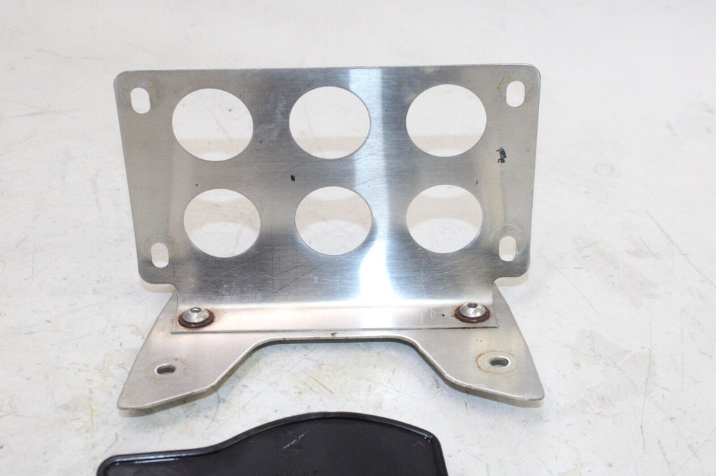 2009 Suzuki Gsxr750 Oem Inner Front Upper Horn Signal Cowl Guard Cover
