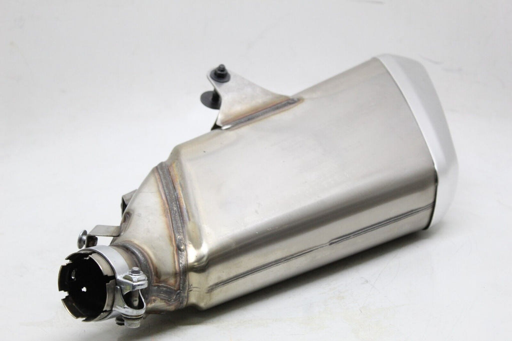 Suzuki Oem Muffler Exhaust Right Slip On 2022 - 2024 Suzuki Hayabusa Gsxr1300R