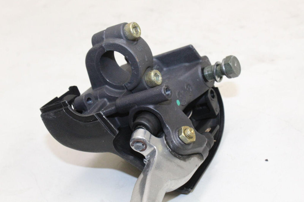 2002 Aprilia Scarabeo 150 Left Front Brake Master Cylinder W/ Lever Oem