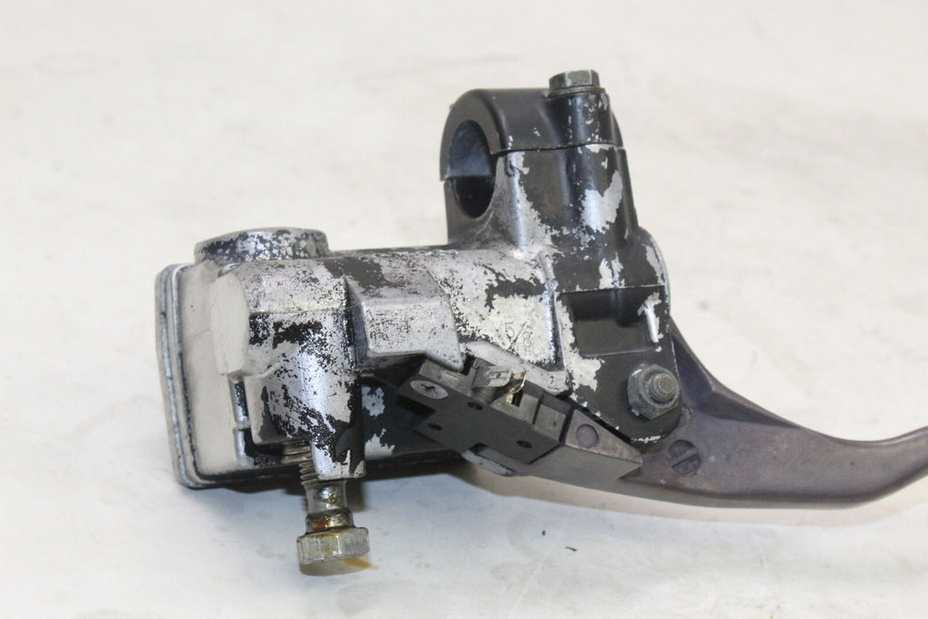 1984 Kawasaki Gpz750 Zx750A Front Brake Master Cylinder W/ Lever Oem