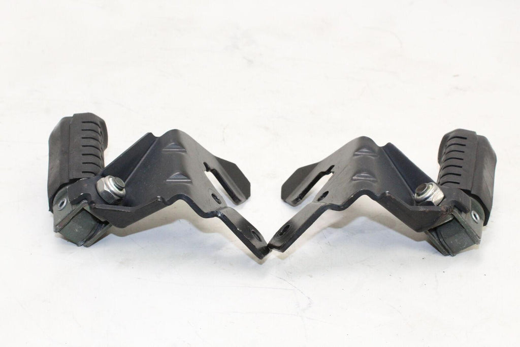 2001-06 Aprilia Scarabeo 50 2T Foot Rests Pegs Steps Set Pair Oem