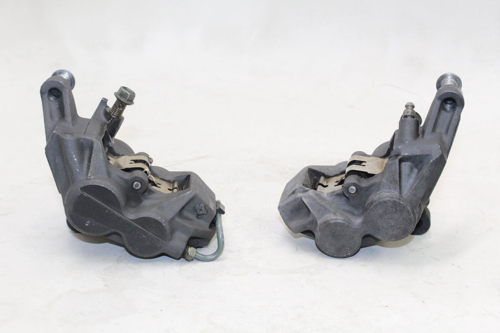 2002 Yamaha Yzf600R Right Left Front Brake Caliper Set Pair Calipers Oem