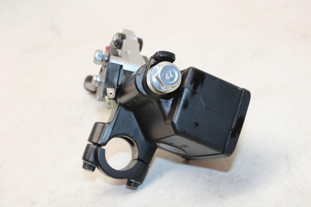 2019 Suzuki Gsxr250R Front Brake Master Cylinder With Lever