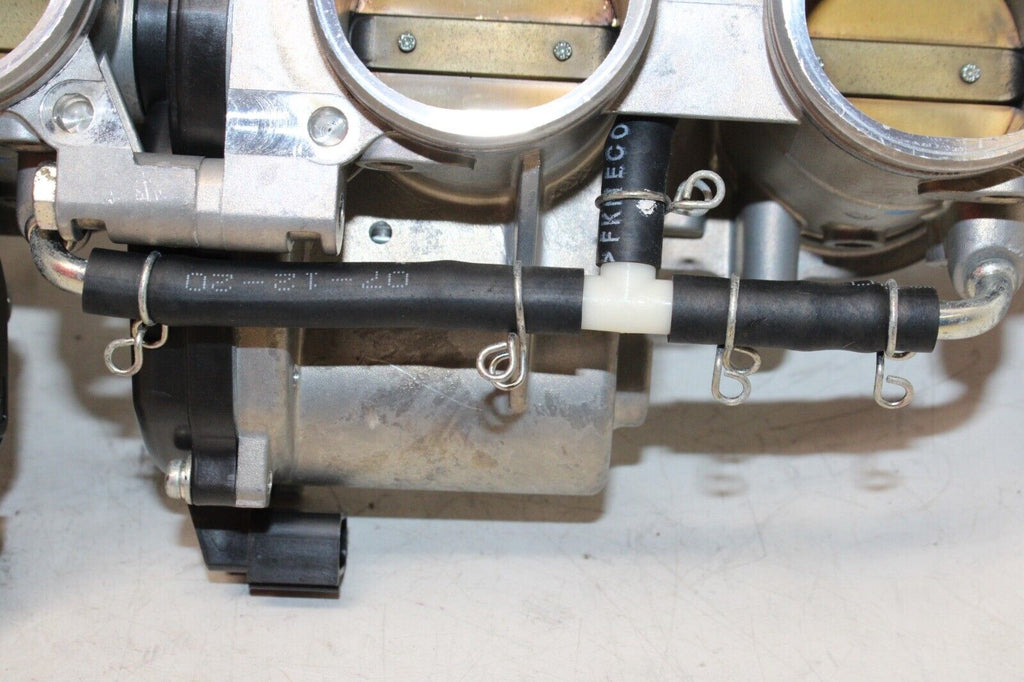 2008 Yamaha Yzf R1 Oem Main Fuel Injectors / Throttle Bodies