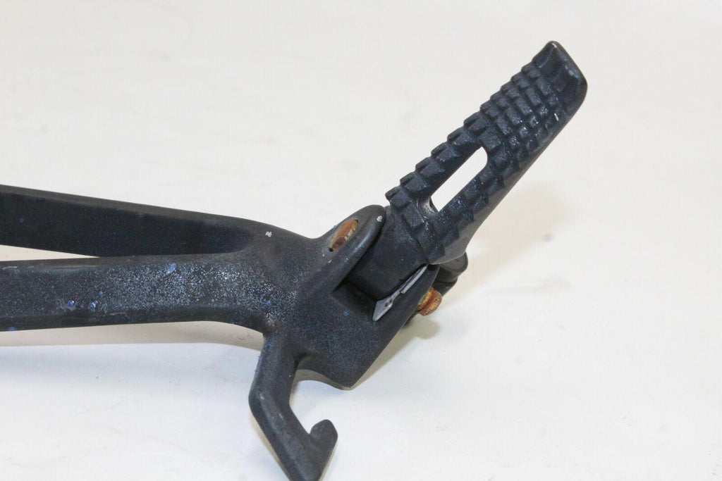 2005-06 Suzuki Gsxr1000 Right Rear Back Passenger Peg 43600-41G00 Oem